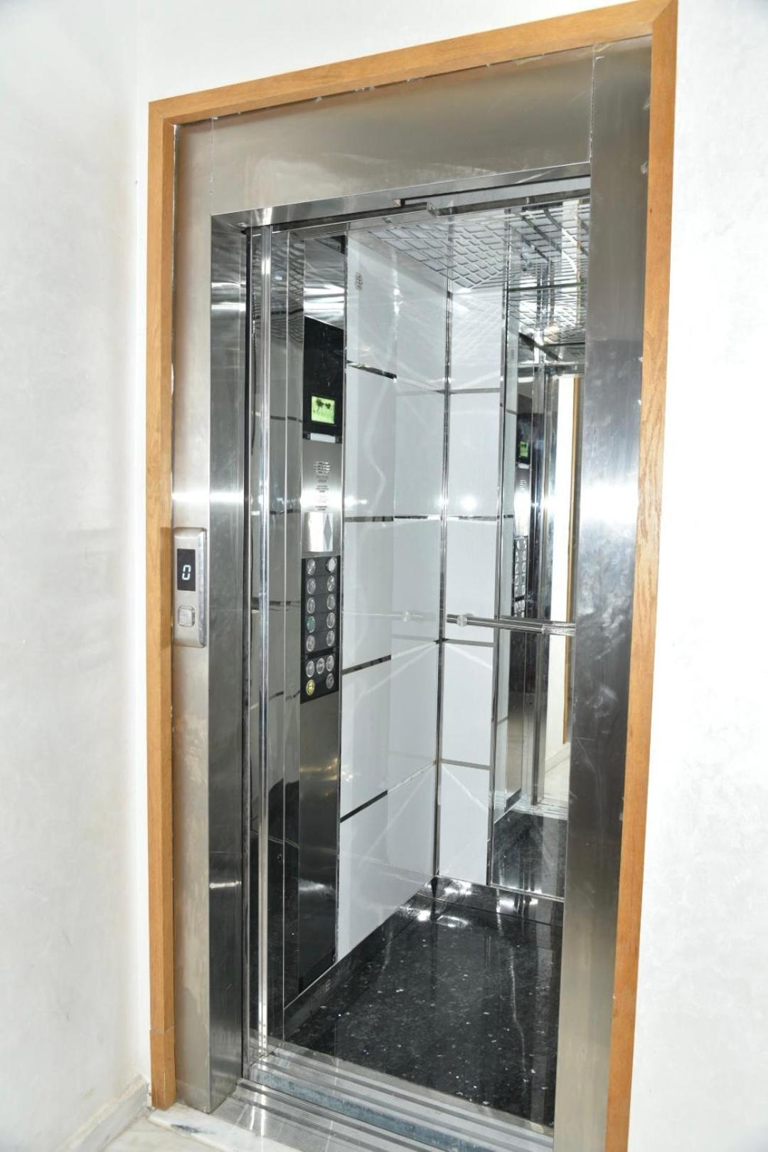 Bright 3-Br In Heart Of Kenitra-Perfect Summer Stay With Parking! Εξωτερικό φωτογραφία