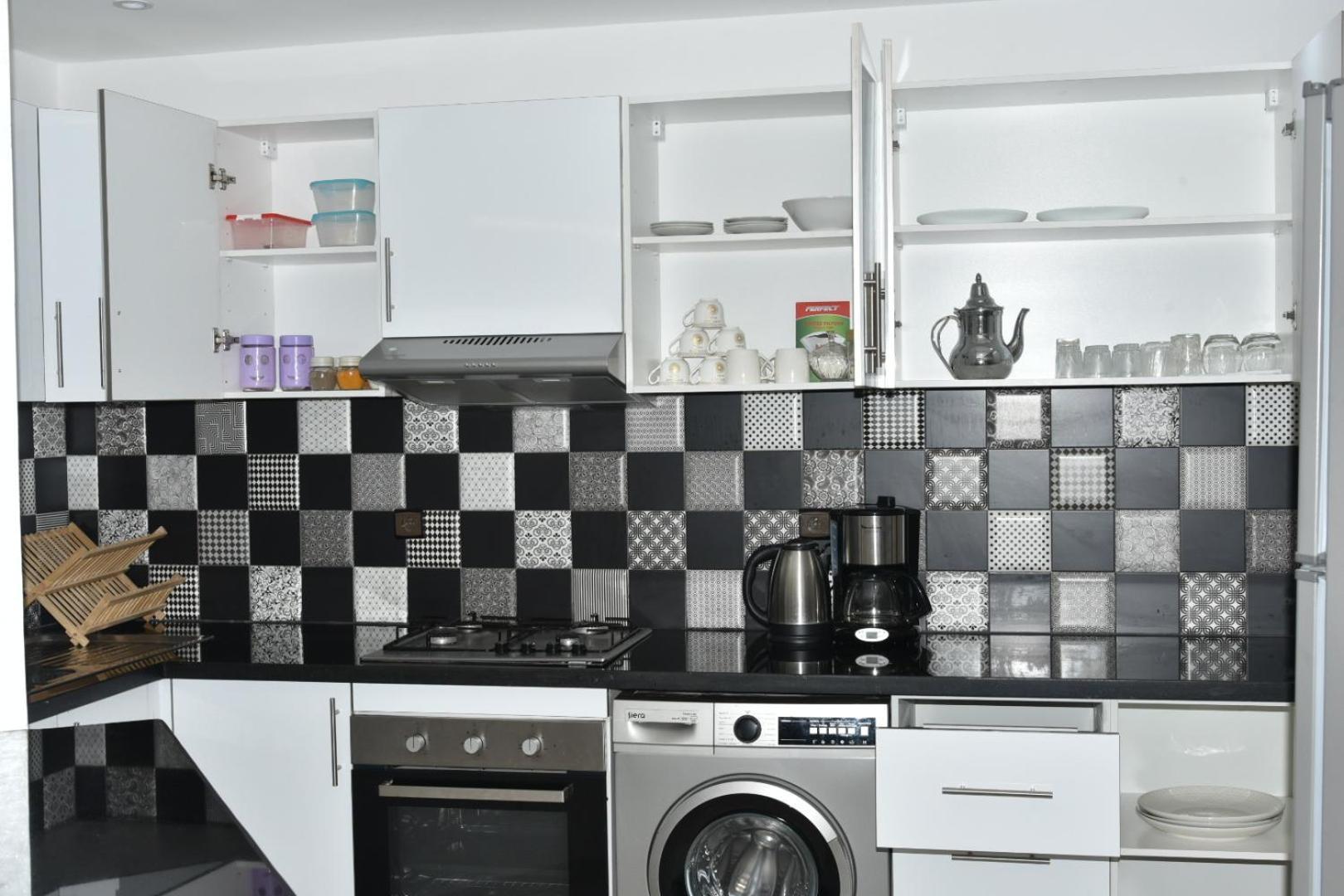 Bright 3-Br In Heart Of Kenitra-Perfect Summer Stay With Parking! Εξωτερικό φωτογραφία