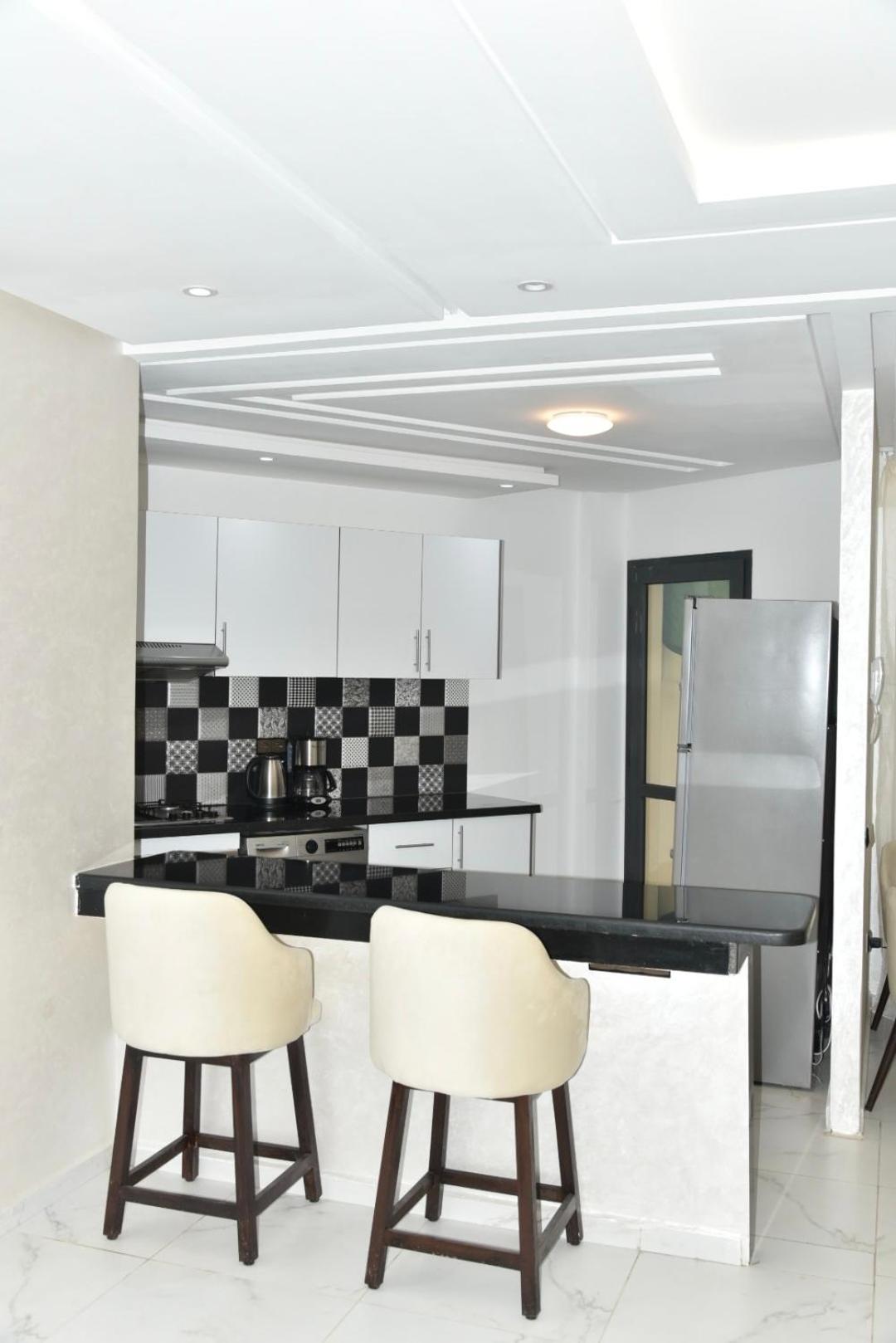 Bright 3-Br In Heart Of Kenitra-Perfect Summer Stay With Parking! Εξωτερικό φωτογραφία